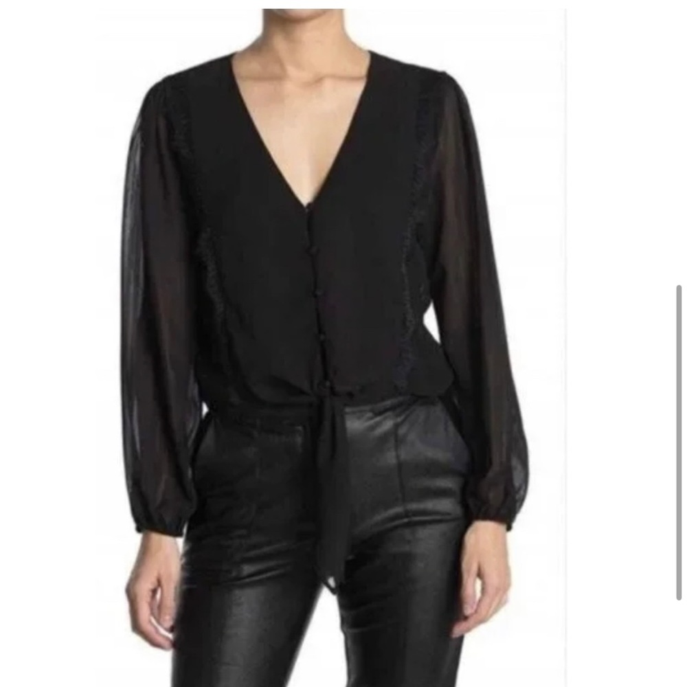 WAYF Cropped Black Top